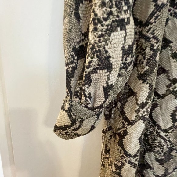 Long Snake Motif Tunic/ Shirtdress - Picture 3 of 7